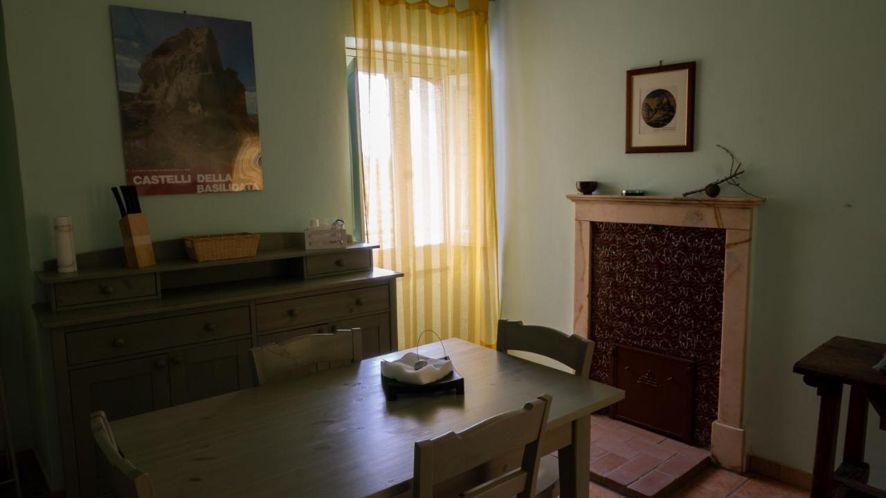 Appartamento La Via di Fuga Pietrapertosa Esterno foto