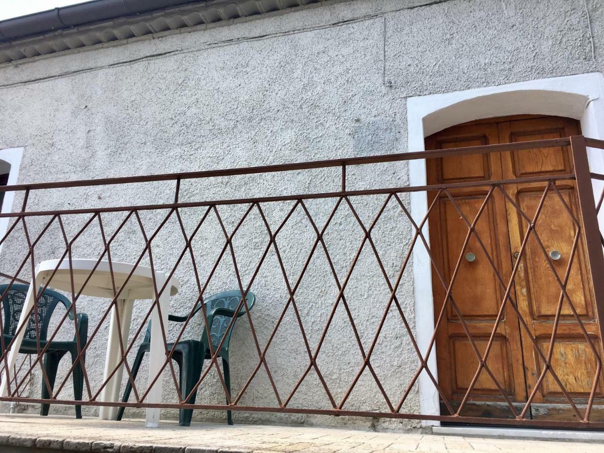 Appartamento La Via di Fuga Pietrapertosa Esterno foto